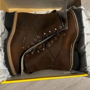 Climbing boots